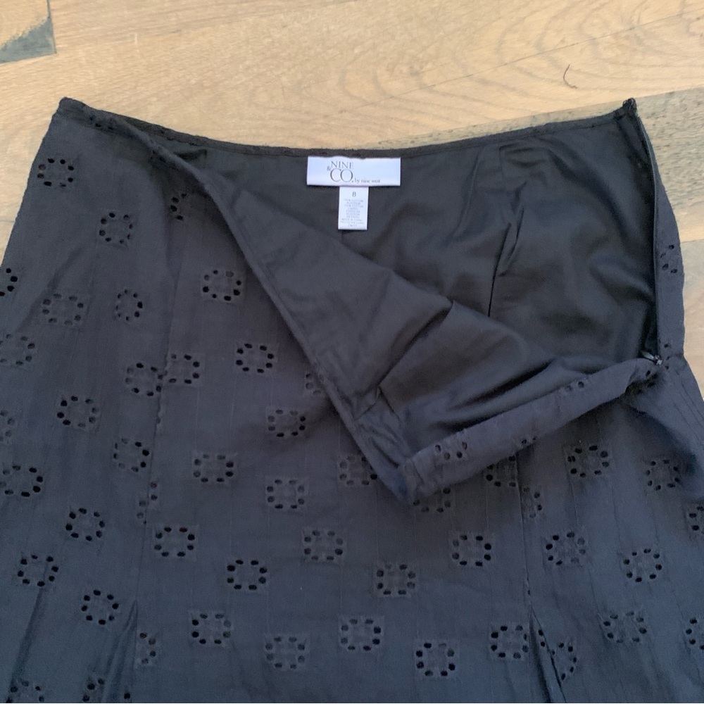 Nine & Co Black Eyelet Cotton Midi Flare Skirt Size 8 - Picture 6 of 7